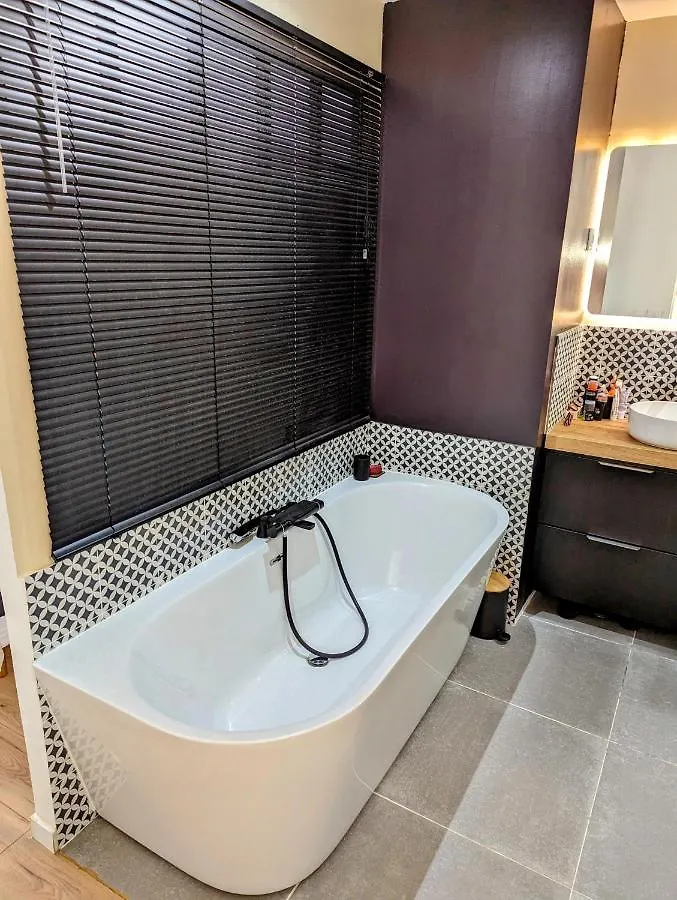아파트 Cosy Spacieux Balcon - Ourcq 19 *